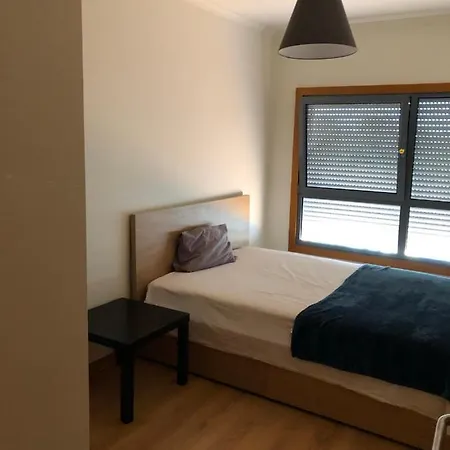 Apartamento Apartamento Inteiro, Simples E Luxuoso, 13 Piso. *